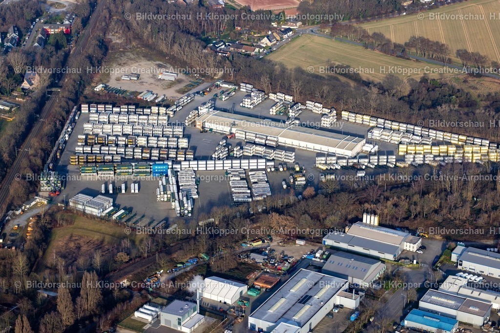 Luftbild Moers-8280 | Luftbildfotografie LuftbildF ahrzeugbau- Werksgelände " Rinnen GmbH & Co KG " im Ortsteil Repelen in Moers im Bundesland Nordrhein-Westfalen, Deutschland - Realisiert mit Pictrs.com