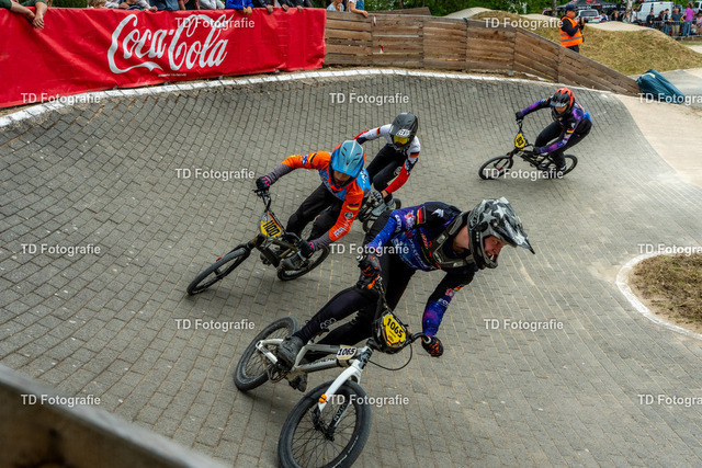 BayBMX2026-05100 | Fotogalerie von Thomas Dettweiler mit Eventbildern und lizenzfreien Fotos. Perfekt als Wandbild, für Büro, Website oder private Nutzung. - Realisiert mit Pictrs.com
