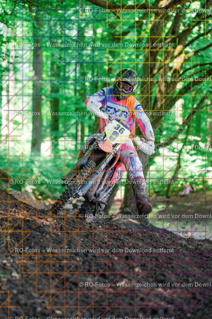 5 Lauf Schlüchtern IGE 2026-354 | Sportfotografie von RO-Fotos: Motorsport, Motocross, Enduro, Laufveranstaltungen und Triathlon. Professionelle Fotos von Sportlern und Events. - Realisiert mit Pictrs.com