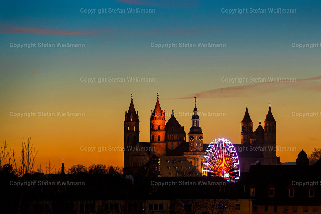 Monat 12 Kalender 2024 | Worms Weihnachtsmarkt Riesenrad - Realisiert mit Pictrs.com