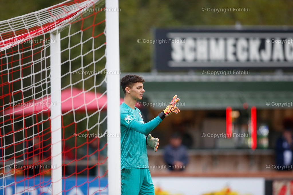 A_LUI_051024_31 | SPORT,FUSSBALL,LL .OST ASKOE OEDT 1B-UFC EFERDING 05.10.2024 IM BILD: TORHUETER PHILLIPP BOLDSA (EFERDING) FOTO:FOTOLUI