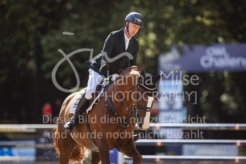 240912_OWLCh_AmateurL-415 | Deine schönsten Turniermomente als professionelle Fotos! Entdecke hochwertige Pferdesport-Fotografie im Online-Shop. Jetzt Fotos finden & bestellen!