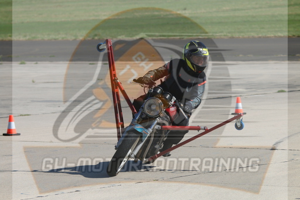 IMG_3698 | gh-motorradtraining-foto.de - Realisiert mit Pictrs.com