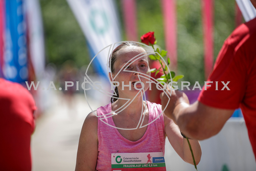 20250622-AW_M3450 | AUSTRIA, 22.06.2025, Linz, OOEGK Frauenlauf Linz Photo: WAPICS / Andreas Willdoner