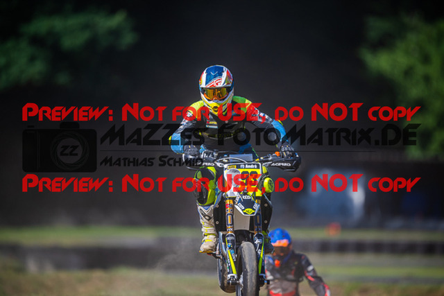 MaZZes_FotoMatrix_220702_4299 | S1