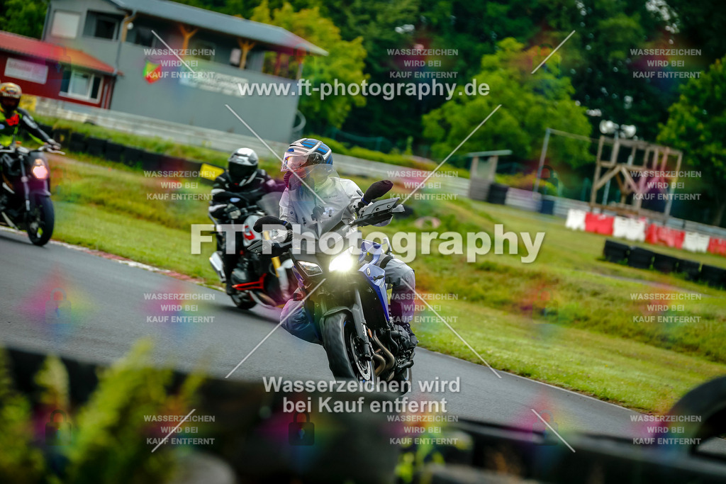 VBK-3923 | Hier findet Ihr Bilder von Touristenfahrten auf der Nürburgring Nordschleife oder von anderen Veranstaltungen die ich besucht habe. Viel Spass beim Durch Schauen 