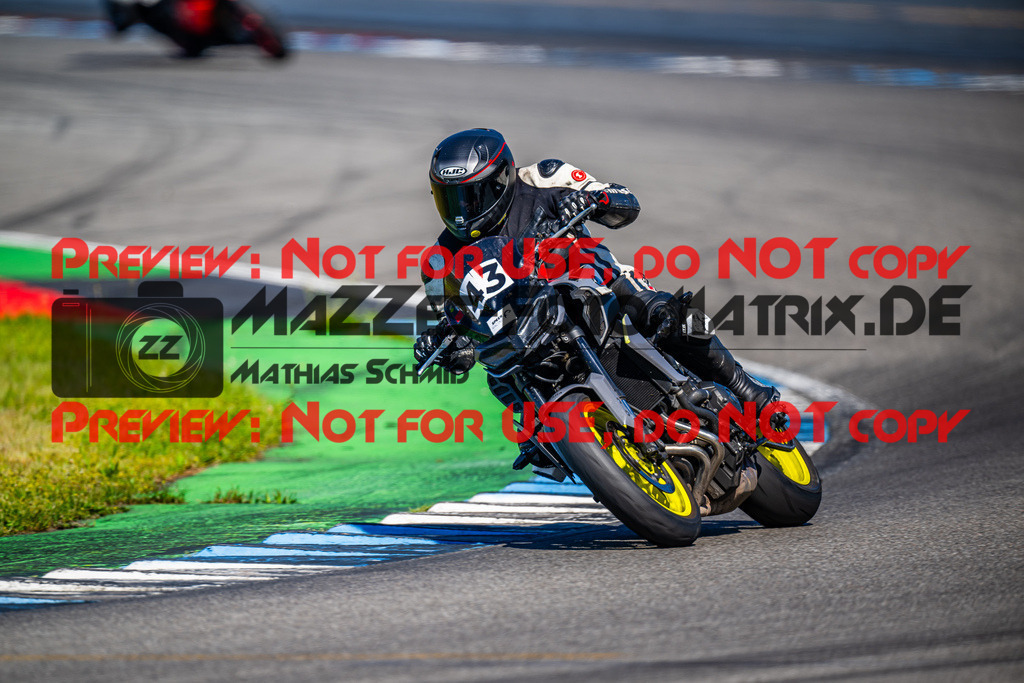 MaZZes_FotoMatrix_240520_6007705_8114 | ROT