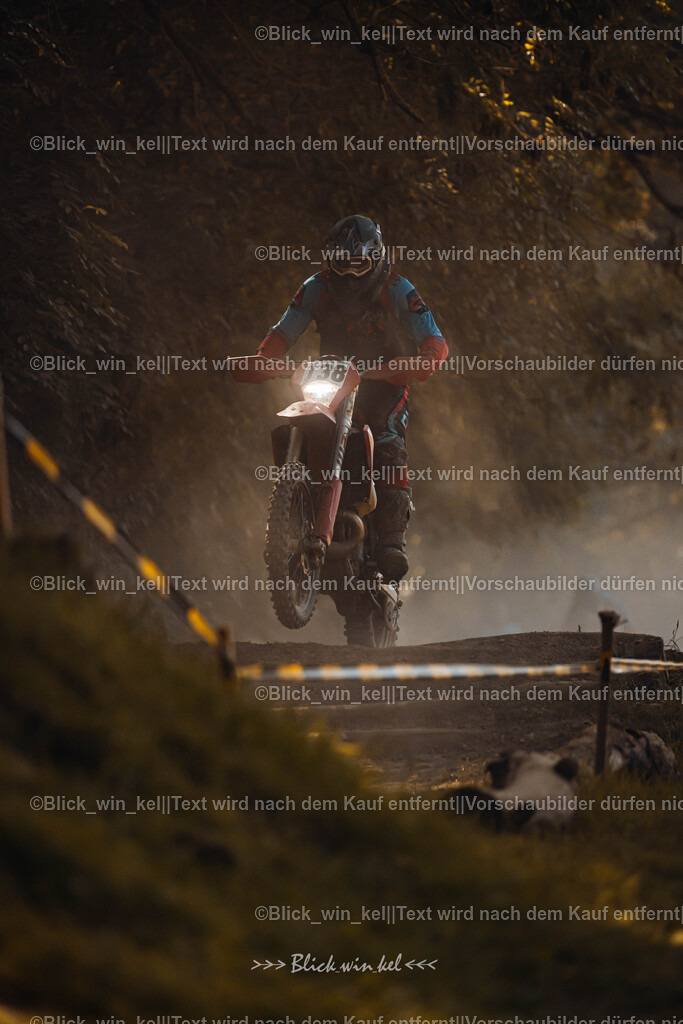 E68A6870 | blick_win_kel