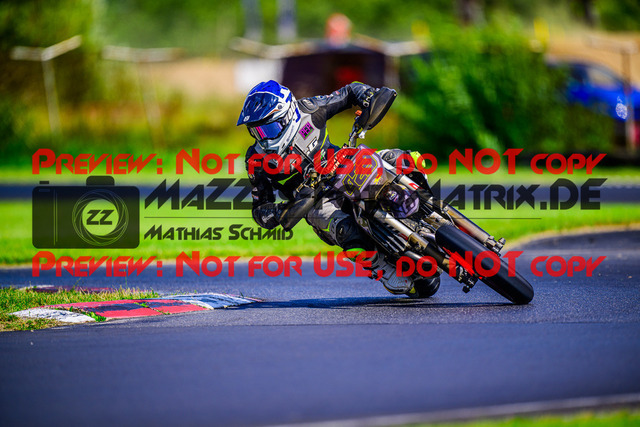 MaZZes_FotoMatrix_240714_6007705_8209 | S2