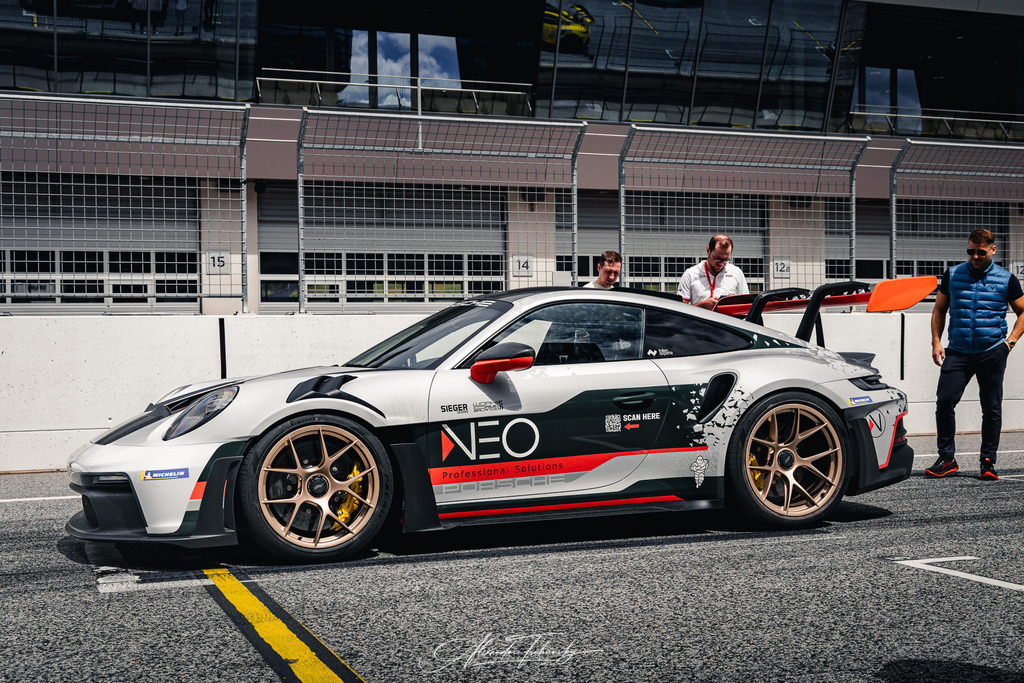 Red Bull Ring 2025 | Entdecken Sie die faszinierende Welt von Alexander Tschuncky Arts: Kreative Fotografie, atemberaubende Automobilkunst und hochwertiger Bilderdruck. Lassen Sie sich inspirieren! - Realisiert mit Pictrs.com