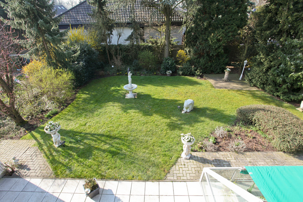 Schrader Budberg 18 | Foto, Video, Fotografie, Videografie, Fotobox, DJ, Discjockey, Musik, Musikbox, Veranstaltung, Photobooth, Amazon, Ebay, Buchtipp, Bestseller, Autor, Verlag, Buch, Wesel, Hamminkeln, NRW, Dinslaken, Rees, Drohne, Hochzeit, Party, Fotobox, Wesel, Fotograf