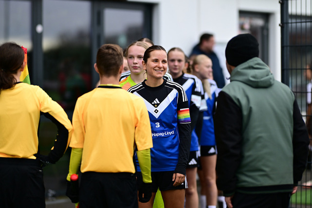 Fußball I Frauen I Saison 2025-2026 I Regionalliga Nord I 10. Spieltag I FC St. Pauli - Hamburger SV U20 I 13772 | Der Sportfotograf. - Realisiert mit Pictrs.com