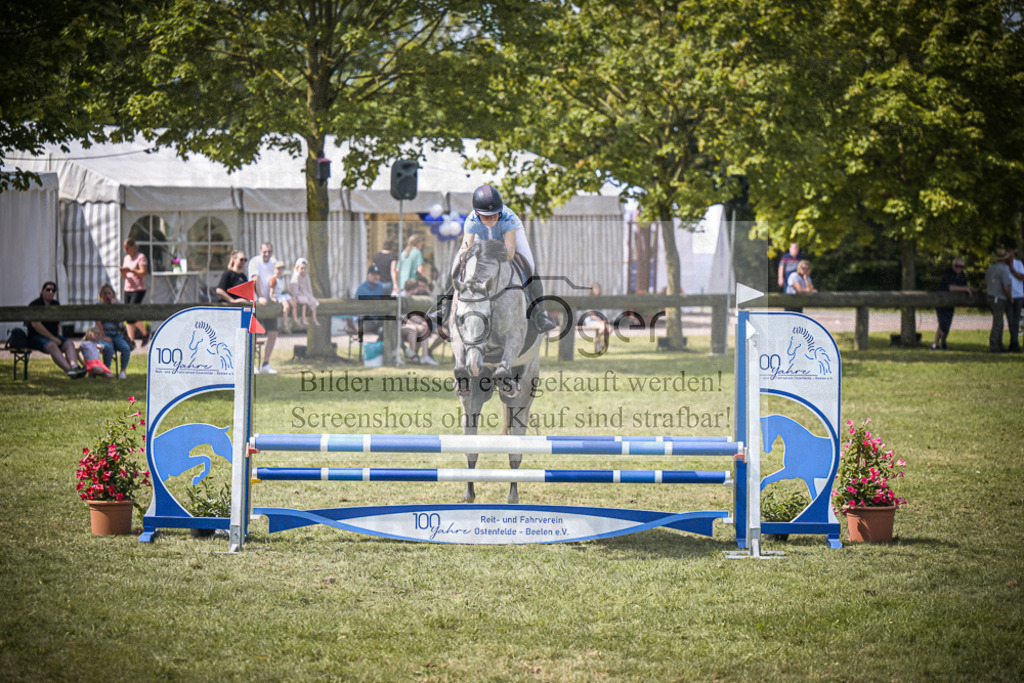 DOS_6738 | Entdecke hochwertige Reitturnierfotos von Foto Oger. Professionell, emotional und authentisch – jetzt Lieblingsmomente im Shop bestellen.Deutschlandweite Turnierfotografie. - Realisiert mit Pictrs.com