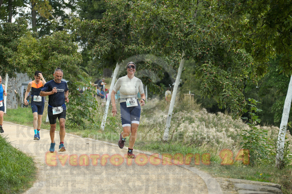 250824_1355_EX1_4298 | Sportfotografie im Rhein-Sieg Kreis, Köln, Bonn, NRW, Rheinland Pfalz, Hessen, etc. Unser Tätigkeitsfeld umfasst den Laufsport vom Volkslauf über den Marathon, Duathlon, Triathon bis zum Ultralauf wie Kölnpfad Ultra oder Schindertrail.
