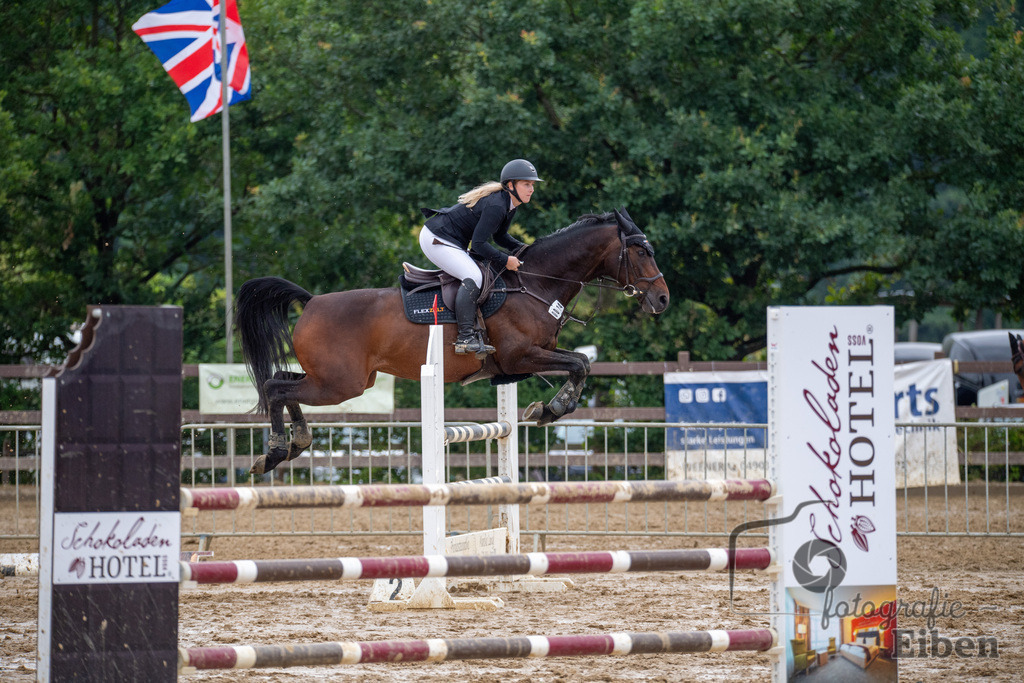 Springturnier Ammerländer Reitclub | Springturnier Ammerländer Reitclub (Punktespringprüfung KI.L 115cm am 30.06.2024; in Westerstede (Ammerländer Reitclub), Photo: Philip Eiben 2024 - Realisiert mit Pictrs.com