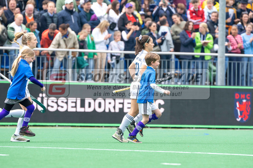 Final4_20240519-1128-0012 | Bonn, Deutschland, 19.05.2024:  in Aktion waehrend des Spiels der Deutsche Feldhockey-Meisterschaften 2024 zwischen Final 4 Damen Finale Düsseldorfer HC - Mannheimer HC im Bonner THV am 19.05.2024 in Bonn, Deutschland. (Foto von Stephan Fehrmann)

Bonn, Germany, 19.05.2024:  in action during the game of Deutsche Feldhockey-Meisterschaften 2024 between Final 4 Damen Finale Düsseldorfer HC - Mannheimer HC in Bonner THV at 19.05.2024 in Bonn, Deutschland. (Foto from Stephan Fehrmann)
