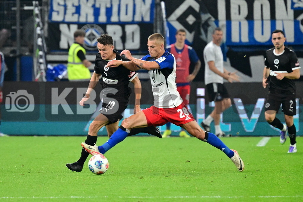 KBS Picture_HSV-FCStPauli_039 | v.l. Kaars Martijn (St.Pauli) , Muheim Miro (HSV) ,Sportplatz :  Volksparkstadion,Hamburger Derby, - Realisiert mit Pictrs.com