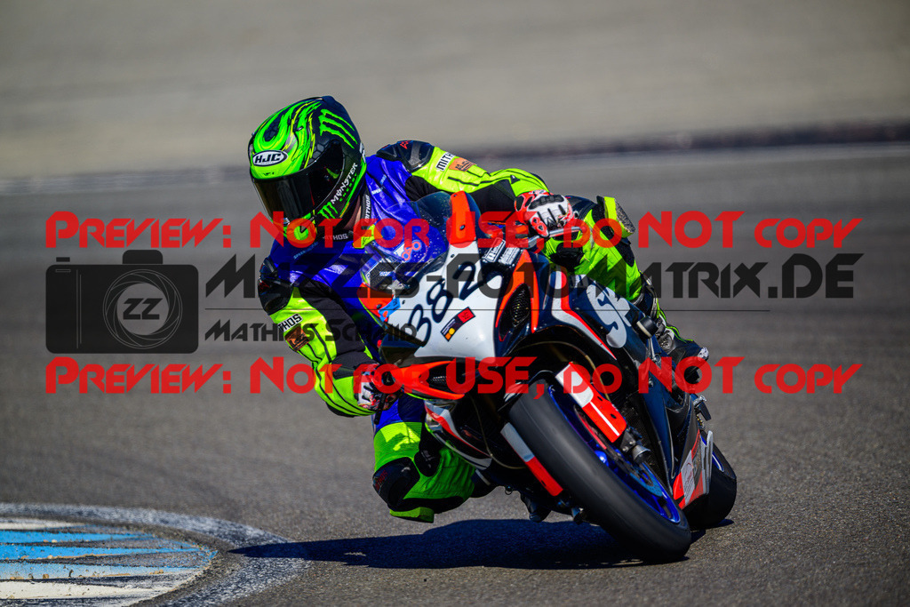 MaZZes_Fotomatrix_20250407_6007705_2-169 | ROT