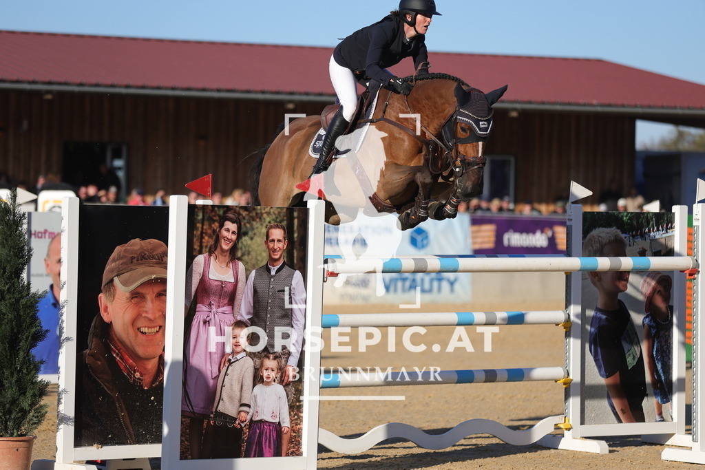 0P6A2314 | Willkommen bei Brunnmayr - Design & Fotografie – Ihrem Spezialisten für Reitturniere und Pferdeveranstaltungen in Oberösterreich, Salzburg und Bayern! Seit über 17 Jahren sind wir leidenschaftlich dabei.