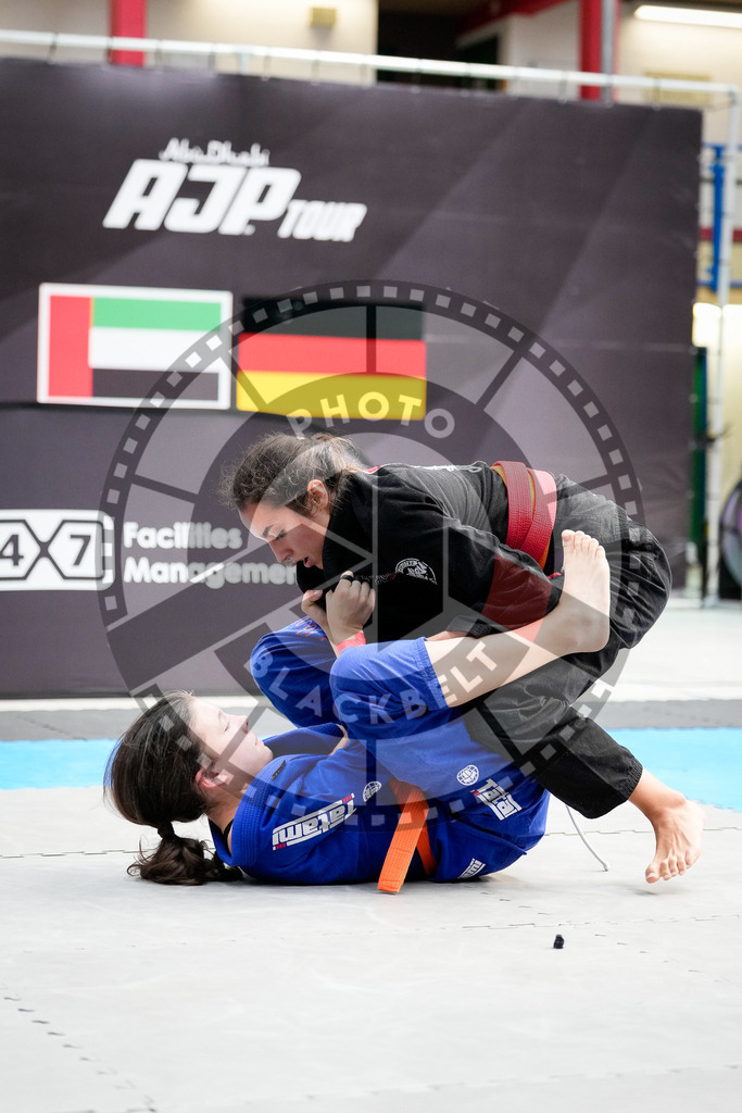 20250920PBB0649 | Athletes compete during the AJP Tour Hamburg International Jiu-Jitsu Championship, on September 20, 2025 in Hamburg, Germany. © Chiara Dazi / photoblackbelt