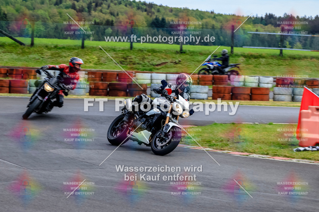 _OTO2882 | Hier findet Ihr Bilder von Touristenfahrten auf der Nürburgring Nordschleife oder von anderen Veranstaltungen die ich besucht habe. Viel Spass beim Durch Schauen 