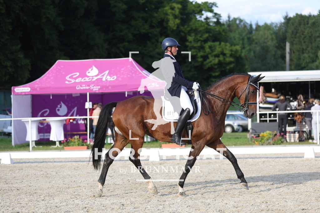 0P6A7873 | Willkommen bei Brunnmayr - Design & Fotografie – Ihrem Spezialisten für Reitturniere und Pferdeveranstaltungen in Oberösterreich, Salzburg und Bayern! Seit über 17 Jahren sind wir leidenschaftlich dabei.