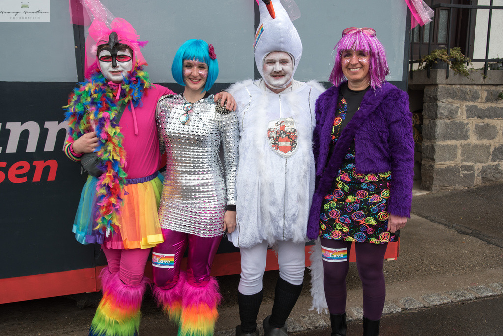 FastSonn_23-077 | Fotoblog Schwarzwald, Foto Blog Wiesental, Pfaffenberg, Winterzauber, Zeller Bergland, Zell im Wiesental, Fotoblog Wiesental, Landschaftsfotos, Bilder Wiesental, Natur, Naturbilder, Fastnacht, Zeller Fastnacht, Zeller Fasnacht, Zeller Bergland, Belchen, - Realisiert mit Pictrs.com