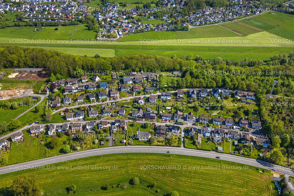 Arnsberg230500608 | Luftbild, Evang. Dietrich-Bonhoeffer Kirche in der Wohnsiedlung Von-Eichendorff-Straße und Auf der Egge, Oeventrop, Arnsberg, Sauerland, Nordrhein-Westfalen, Deutschland