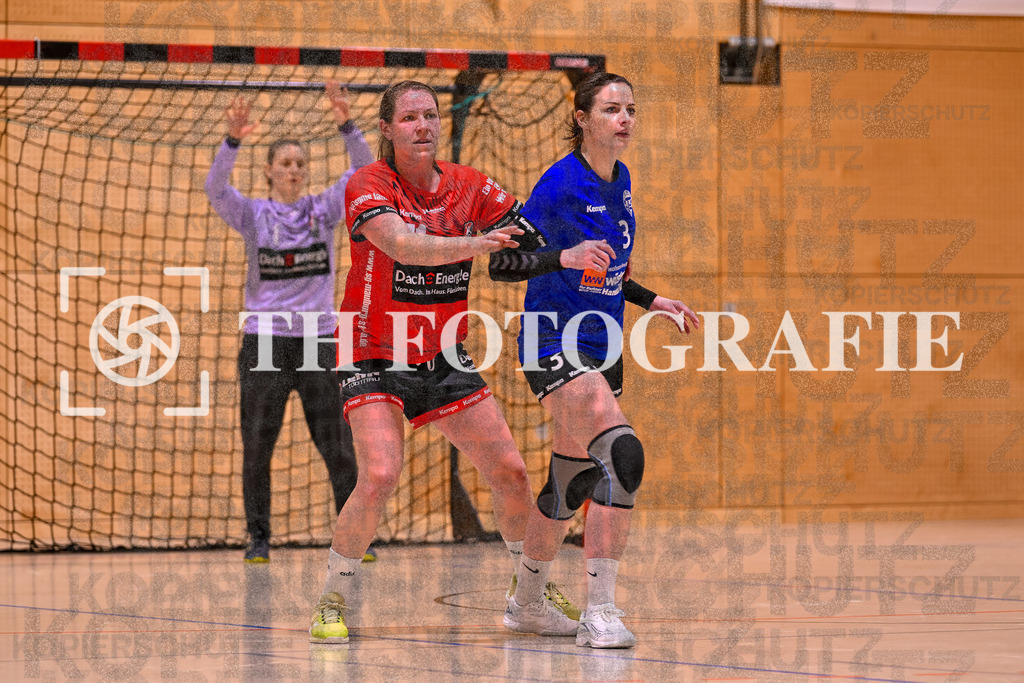 GER, SG Maulburg/Steinen - TuS Helmlingen, Handball, Suedbadenliga, 14. Spieltag, Saison 2023/2024, 17.02.2024 | Sabrina Gruber (SG Maulburg/Steinen, #71), Laura Lasch (TuS Helmlingen, #03)

GER, SG Maulburg/Steinen - TuS Helmlingen, Handball, Suedbadenliga, 14. Spieltag, Saison 2023/2024, 17.02.2024

Foto: TH Fotografie/Thomas Hess