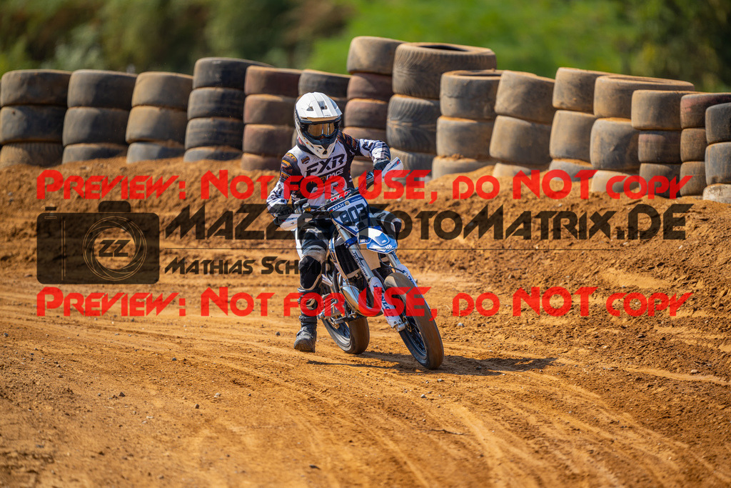 MaZZes-Fotomatrix-20260815-605184 | ROOKIES