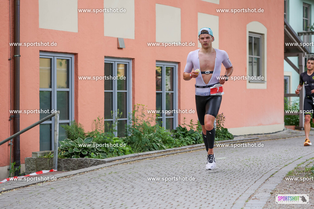 KSZ_5908 | Stadttriathlon Erding 2025. #yourpictrs #sportshot_your_pictrs @Sportshotphotography #stadttriathlonerding Copyright: www.sportshot.de