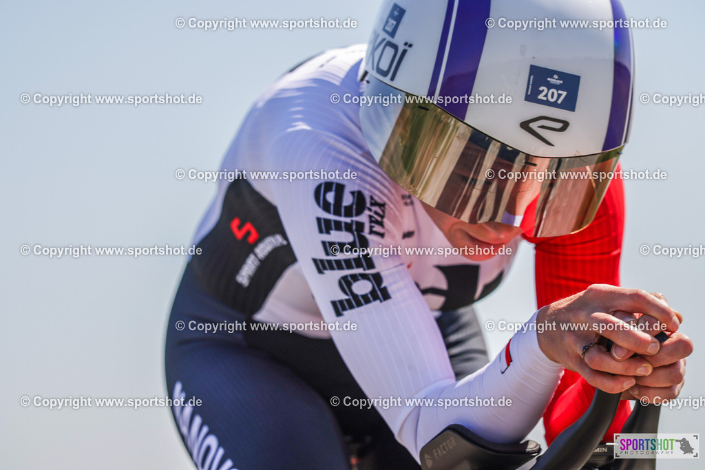 368A2498 | Neusiedlersee Radmarathon 2026@sportshot_your_pictrs #yourpictures#roadtowm2029 #nrm #neusiedlerseeradmarathon #neusiedlersee #neusiedlerseetourismus #burgenland #mörbisch #nrm26 #burgenlandtourismus #voglundco #poweredbyburgenlandtourismus #radsport #rad #marathon #ucigranfondo #visitburgenland #ucigranfondoworldseries