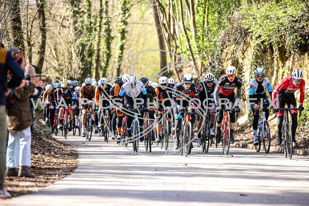 ..... | LEONDING,AUSTRIA,24.März.24 - 63.Radsaisoneröffnungsrennen Leonding Road Cycling League , Image shows: 
Photo: WAPICS / Andreas Willdoner