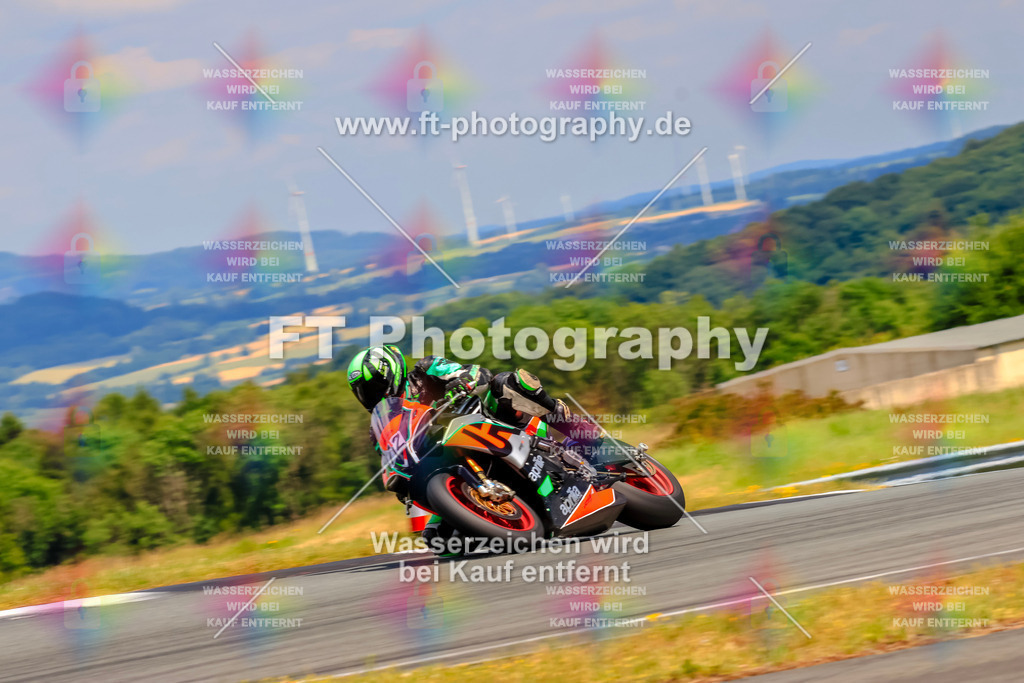 _TCM5043 | Hier findet Ihr Bilder von Touristenfahrten auf der Nürburgring Nordschleife oder von anderen Veranstaltungen die ich besucht habe. Viel Spass beim Durch Schauen 