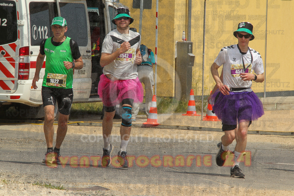 250614_1429_EV4_2295 | Sportfotografie im Rhein-Sieg Kreis, Köln, Bonn, NRW, Rheinland Pfalz, Hessen, etc. Unser Tätigkeitsfeld umfasst den Laufsport vom Volkslauf über den Marathon, Duathlon, Triathon bis zum Ultralauf wie Kölnpfad Ultra oder Schindertrail.