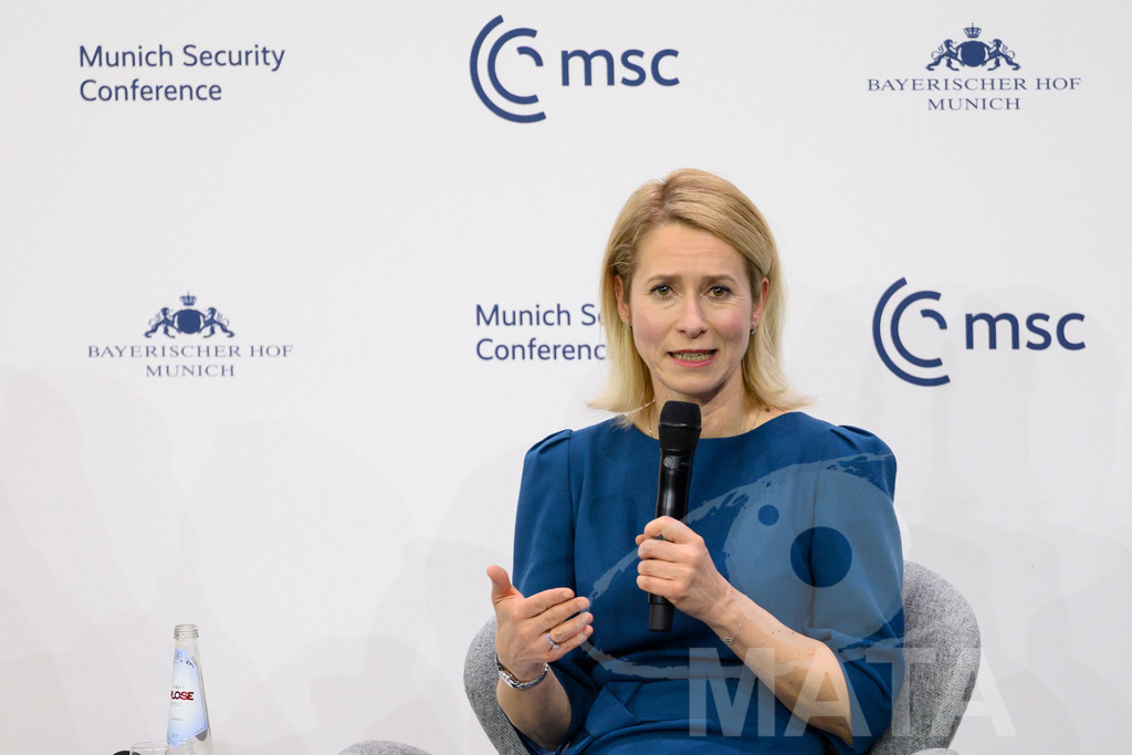 _DWI3671 | MATA IndoCon - Realisiert mit Pictrs.com