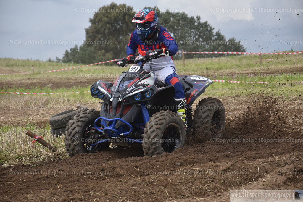 DSC_0979 | Sportfotografie , Motorsport, Motoross, Reitsport, Mointainbike, Enduro,
Landschaft , Outdoor, Eventfotografie, Landschaft, Bilder online bestellen - Realisiert mit Pictrs.com