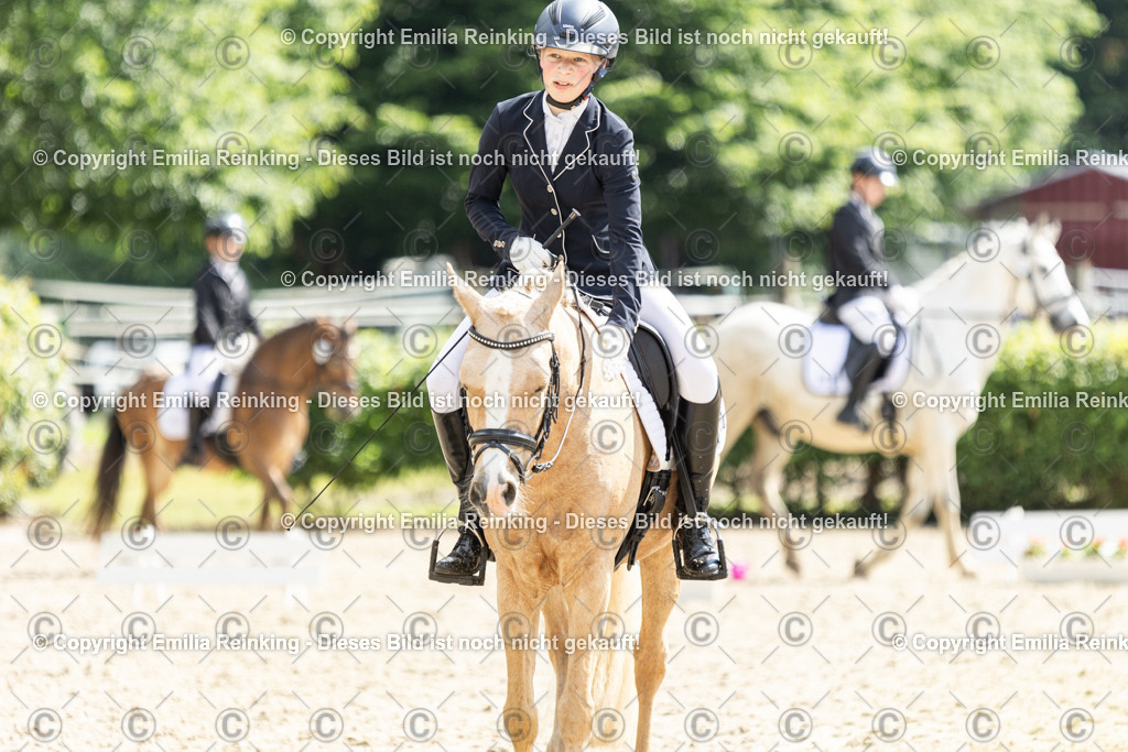 CL5A6627 | Emilia Reinking Fotografie - Realisiert mit Pictrs.com