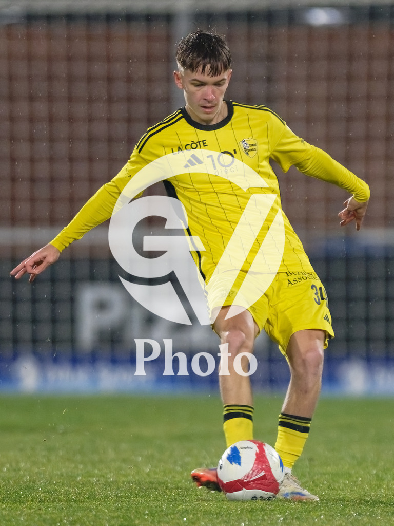 dieci Challenge League - FC Stade Nyonnais v Neuchatel Xamax FCS |  during the dieci Challenge League match between FC Stade Nyonnais and Neuchatel Xamax FCS at Centre sportif de Colovray in Nyon, Switzerland