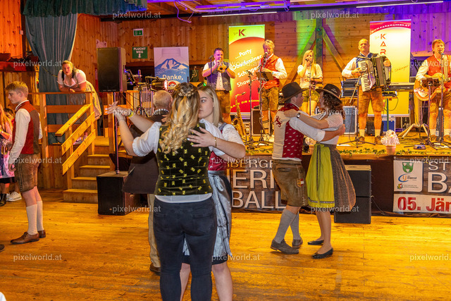 Steuerberger Bauernball | Bildershop von pixelworld.at - Realisiert mit Pictrs.com