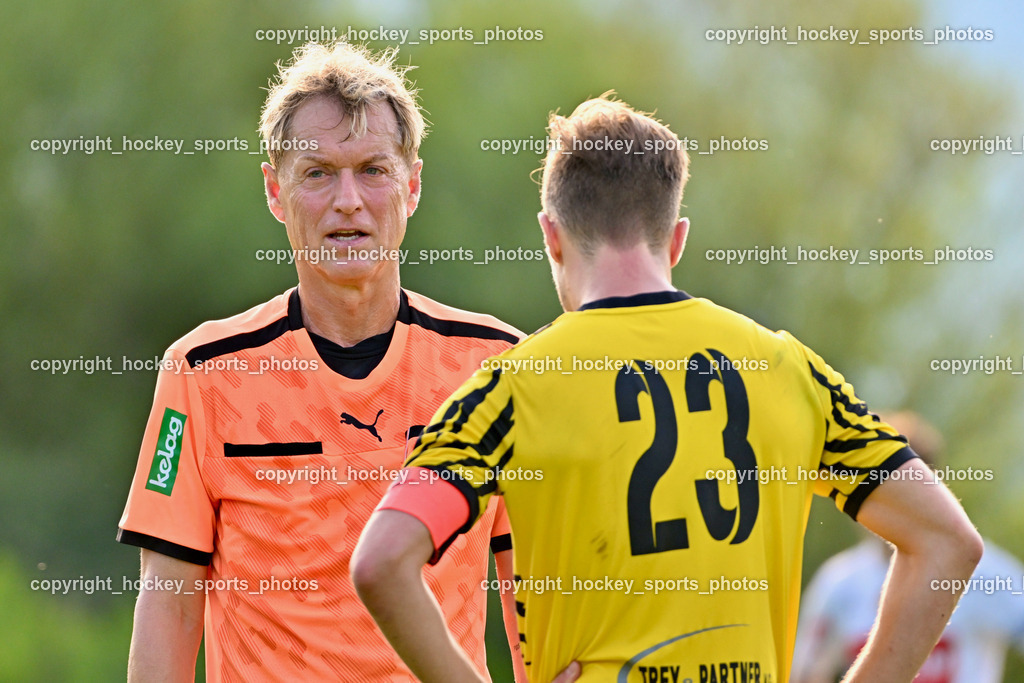 FC Faakersee vs. Rapid Lienz  | Paul Fischer Referee, #23 Roman Adunka FC Faakersee, FC Faakersee vs. Rapid Lienz , FC Faakersee vs. Rapid Lienz  am 04.08.2024 in Faakersee (Sportplatz Faakersee), Austria, (Photo by Bernd Stefan)