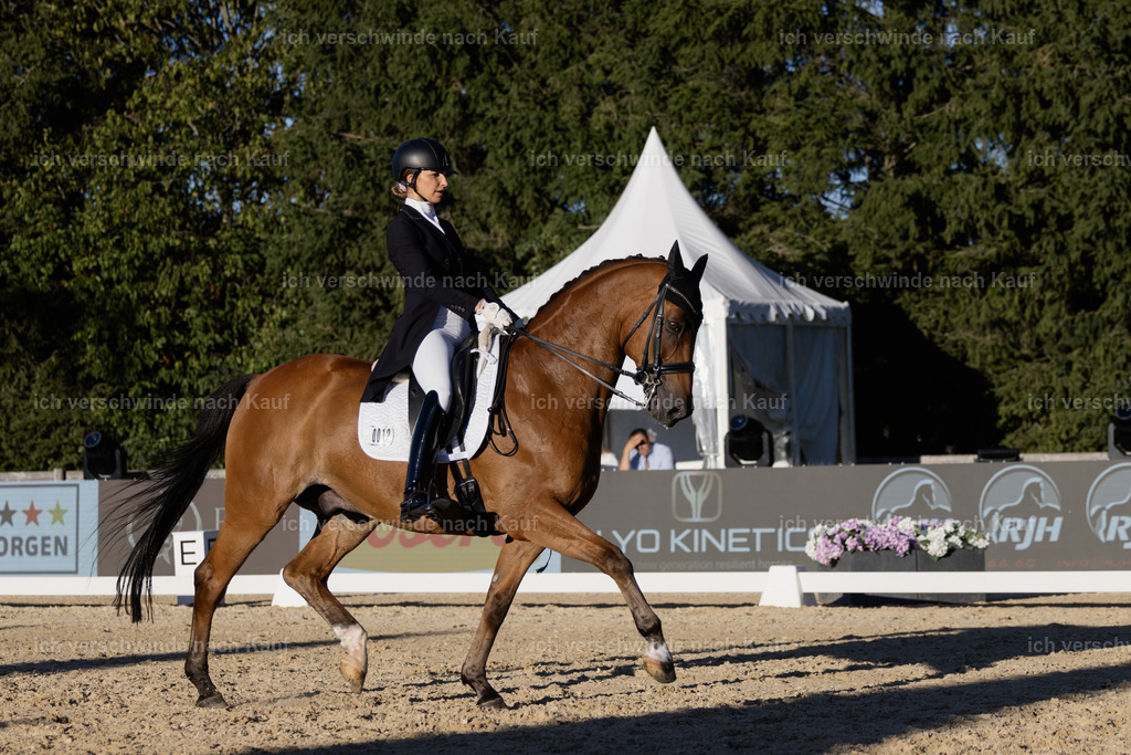 FHC2026_P09_12_19228 | Fichtenhof Classics 2026 – Grand Prix de Dressage - VOLTAIRE Design Preis, Reitanlage Fichtenhof, Sch ftlarn