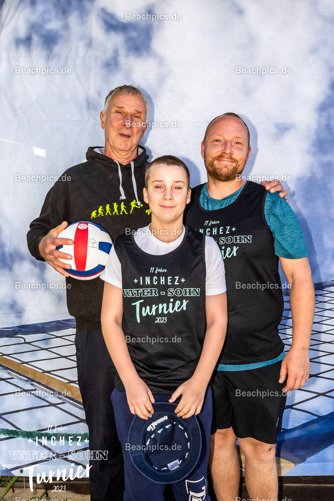 2023-00068977-Vater-Sohn-Turnier | 18.05.2023; Berlin Foto: Gerold Rebsch - www.beachpics.de