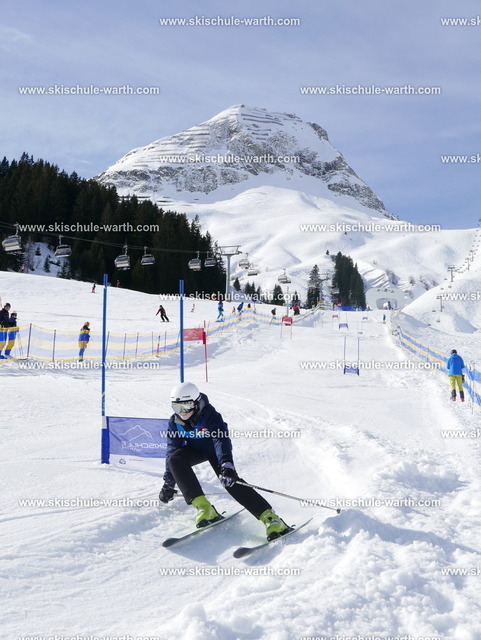 Manuel (4) | Photos von der Skischule Warth - Realisiert mit Pictrs.com