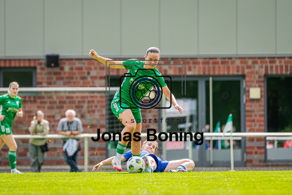 Fußball I Frauen I Saison 2026-2027 I Oberliga Niedersachsen I 1. Spieltag I TuS Lutten - BW Hollage I 53657 | jns.sportfotos - Realisiert mit Pictrs.com