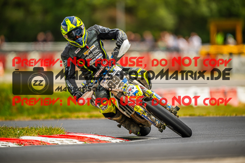 MaZZes_FotoMatrix_230702_0887 | S4