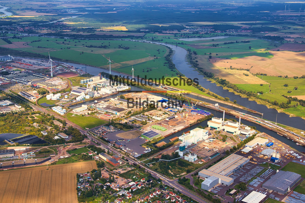 magdeburg_8736 | Die schönsten Luftbilder von Sachen-Anhalt & Mitteldeutschland als Bilddatenbank zur kommerziellen Nutzung. Nutzen Sie unsere Erfahrung seit 2005 in der Luftbildfotografie. - Realisiert mit Pictrs.com