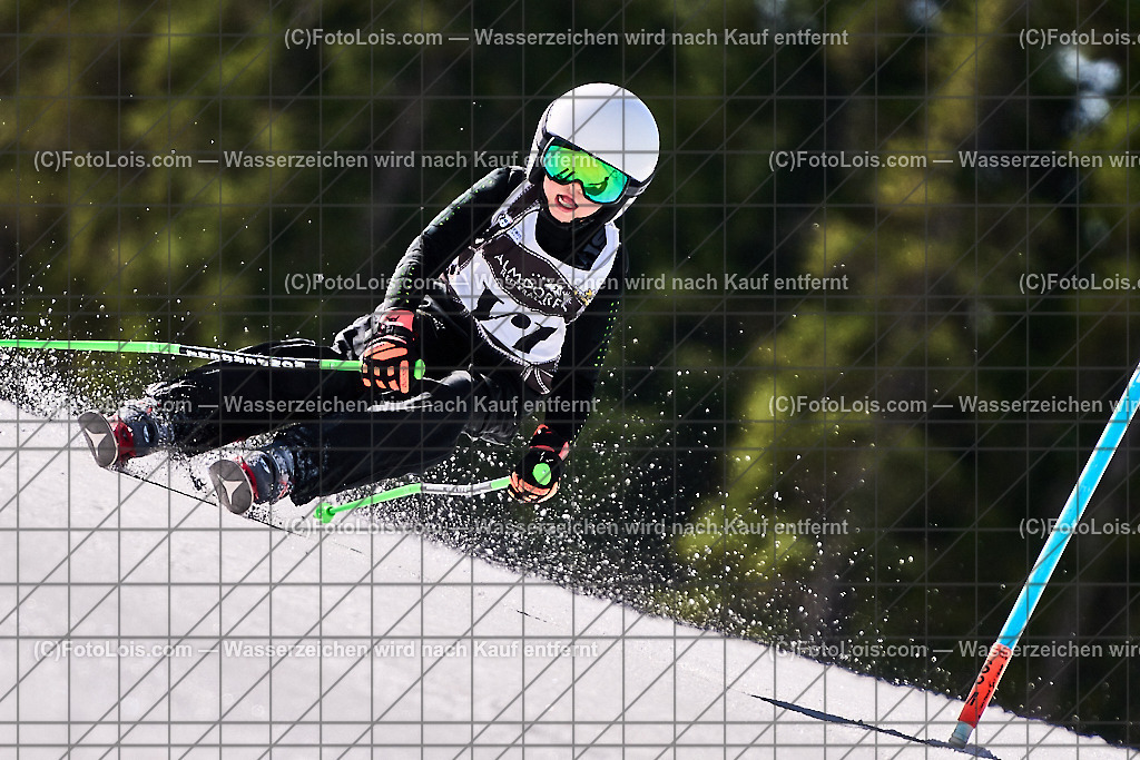 ALP0977_Reiteralm_MASTERS-LM_RTL_Vorlaeufer | (C)FotoLois.com, Alois Spandl. Steirische MASTERS-Landesmeisterschaften Ski alpin mit Wien und Salzburg, Reiteralm, Sa 13. April 2024.