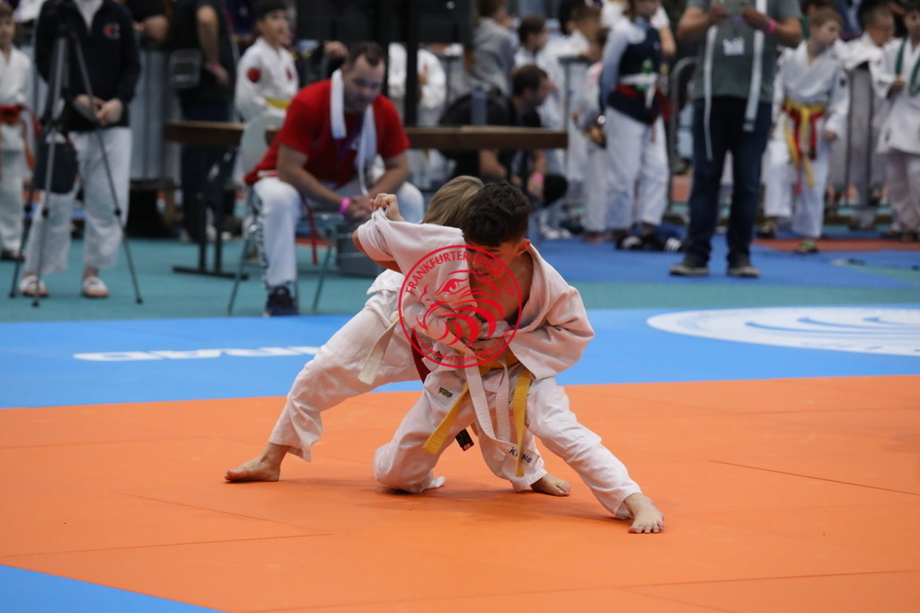 1J7A3152 | Fotos vom Adler Cup - Pictures from Adler Cup

Hier findet Ihr alle Eindrücke und großen Momente der Adler Cup Wochenenden. Here you will find all impressions and great moments of the Adler Cup weekends. - Realisiert mit Pictrs.com