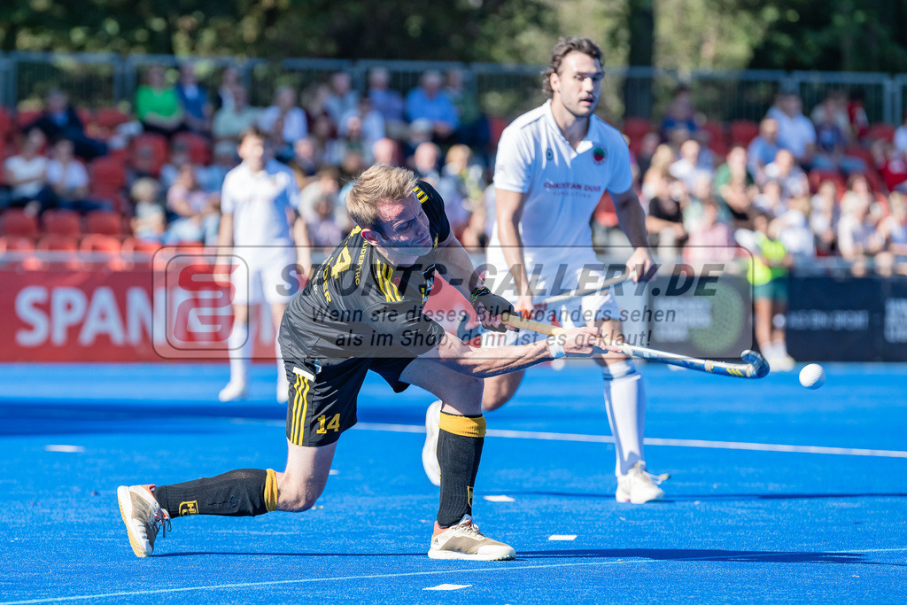 HK_20231001_104907 | 1.Bundesliga Herren Crefelder HTC - Harvestehuder THC am 1.10.2023 CHTC, Krefeld , Farrant George ( Harvestehuder THC #15 )
